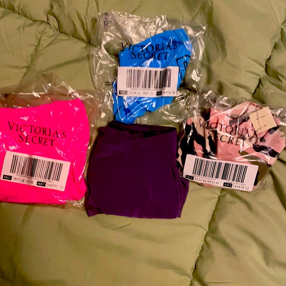 Brand new Victoria secret panties This package is a sale of four panties! ❤️